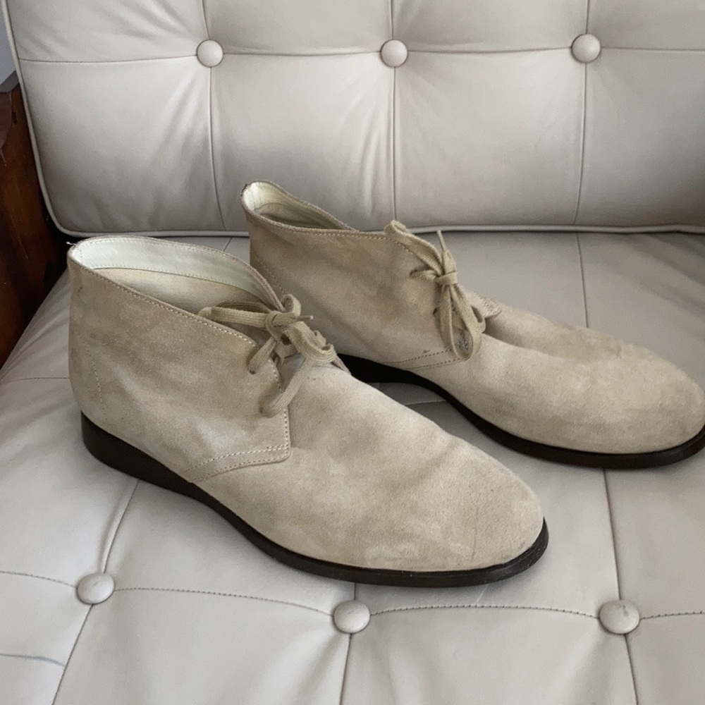 Hogan cream suede shoes. Size 11.5